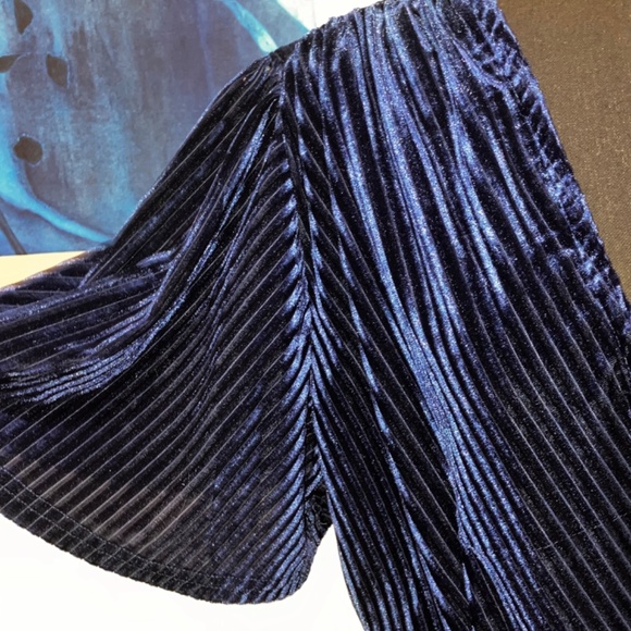 Navy blue O/S plus size Velour dress - Picture 7 of 12